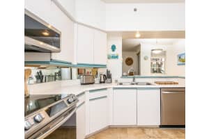 3175 NE 184th St APT 3101, Aventura, FL 33160, Sold 07/25/24