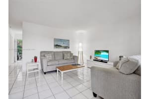 16750 NE 14th Ave APT 210, Miami, FL 33162, Sold 03/26/25