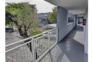 9371 Fontainebleau Blvd APT I220, Miami, FL 33172, Sold 06/13/24