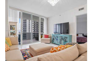 15901 Collins Ave APT 2607, Sunny Isles Beach, FL 33160, Sold 07/26/24