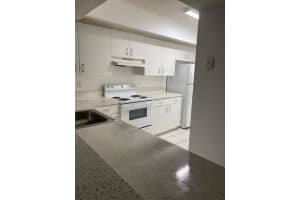 18860 NW 57th Ave APT 106, Hialeah, FL 33015, Sold 04/05/24