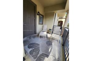 2609 NE 14th Ave APT 109, Oakland Park, FL 33334, Sold 04/01/24