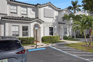 5420 NW 107th Ave APT 310, Doral, FL 33178, Sold 03/20/24