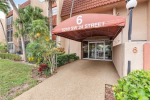 8260 SW 24th St APT 6305, North Lauderdale, FL 33068, Sold 08/09/24