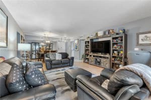 8260 SW 24th St APT 6305, North Lauderdale, FL 33068, Sold 08/09/24