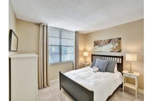 2601 NW 48th Terrace APT 252, Lauderdale Lakes, FL 33313, Sold 05/01/24