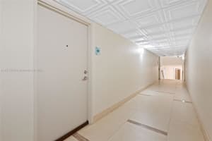 3001 S Ocean Dr APT 119, Hollywood, FL 33019, Sold 04/30/24