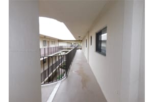 8005 SW 107th Ave APT 318, Miami, FL 33173, Sold 05/07/24