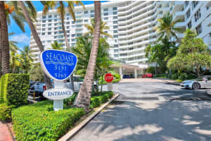 5151 Collins Ave APT 1525, Miami Beach, FL 33140, Sold 04/01/24