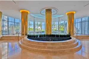 5151 Collins Ave APT 1525, Miami Beach, FL 33140, Sold 04/01/24