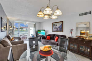 2801 N Pine Island Rd APT 108, Sunrise, FL 33322, Sold 11/14/24