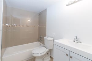 486 NW 165th St, Miami, FL 33169, Sold 01/11/24