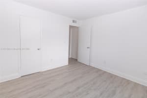 486 NW 165th St, Miami, FL 33169, Sold 01/11/24