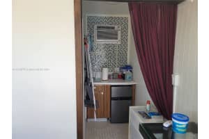 5225 Collins Ave, Miami, FL 33140, Sold 06/10/24