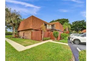 11920 SW 13th Ct, Davie, FL 33325, Sold 04/17/24
