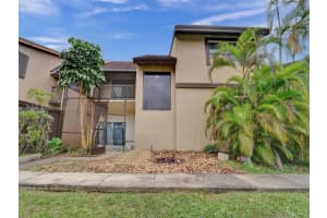 2390 Bayberry Dr #2390, Pembroke Pines, FL 33024, Sold 05/14/24