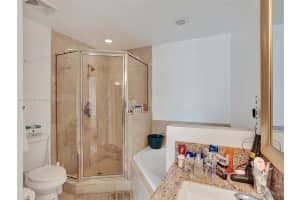 7900 Harbor Island Dr APT 1105, North Bay Village, FL 33141, Sold 06/28/24