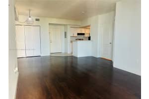 5085 NW 7th St APT 914, Miami, FL 33126, Sold 02/22/24