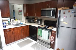 6656 SW 116th Ct APT 508, Miami, FL 33173, Sold 06/05/24