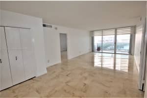 5161 Collins Ave APT 401, Miami Beach, FL 33140, Sold 09/01/25