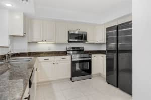 3200 Port Royale Dr N APT 309, Fort Lauderdale, FL 33308, Sold 02/20/24