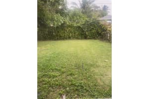 10847 NE 2nd Ct, Miami, FL 33138, Sold 02/06/25