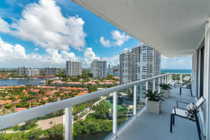 20505 E Country Club Dr APT 2231, Aventura, FL 33180, Sold 03/28/24