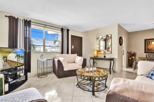 16790 NE 14th Ave APT 206, Miami, FL 33162, Sold 04/12/24