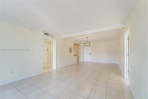 401 69th St APT 200, Miami Beach, FL 33141, Sold 02/20/24