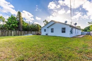 3824 Patio Ct, Lake Worth Beach, FL 33461, Sold 09/30/24