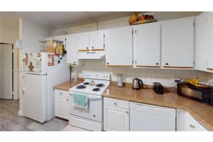 14840 Naranja Lakes Blvd, Homestead, FL 33032, Sold 05/03/24