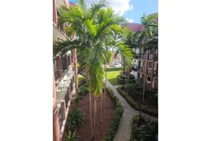5460 W 21st Ct APT 413, Hialeah, FL 33016, Sold 02/12/24