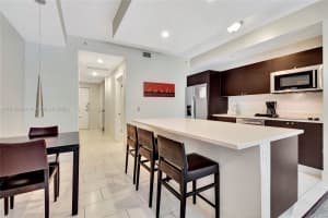 5300 NW 87th Ave #813, Doral, FL 33178, Sold 12/20/24