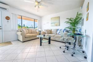 1050 SW 11th St #17l, Hallandale Beach, FL 33009, Sold 04/11/24