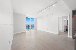1900 N Bayshore Dr APT 4804, Miami, FL 33132, Sold 05/06/24