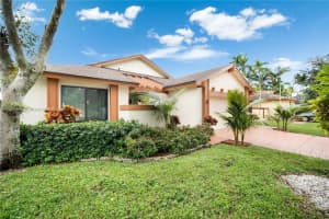 4236 SW 148th Pl, Miami, FL 33185, Sold 02/23/24