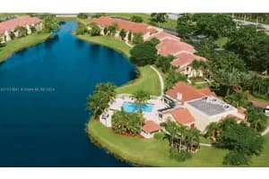 12870 Vista Isles Dr APT 527, Plantation, FL 33325, Sold 11/08/24