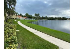 12870 Vista Isles Dr APT 527, Plantation, FL 33325, Sold 11/08/24