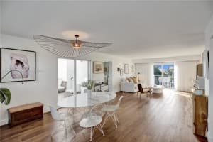 1519 Drexel Ave APT 500, Miami Beach, FL 33139, Sold 04/05/24