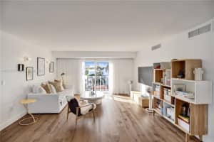 1519 Drexel Ave APT 500, Miami Beach, FL 33139, Sold 04/05/24