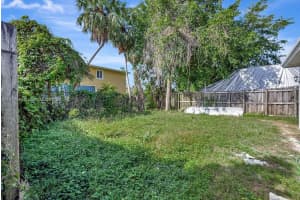 865 SW 7th Terrace, Florida City, FL 33034, Sold 02/29/24