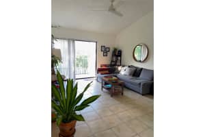 7230 NW 179th St APT 306, Hialeah, FL 33015, Sold 03/15/24
