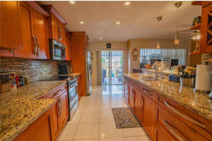 19033 NW 52nd Ct, Miami Gardens, FL 33055, Sold 04/12/24