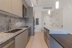 1030 15th St #215, Miami Beach, FL 33139, Sold 04/11/24