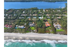 126 S Beach Rd, Hobe Sound, FL 33455, Sold 04/15/24
