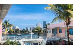 6881 Bay Dr APT 19, Miami Beach, FL 33141, Sold 03/15/24