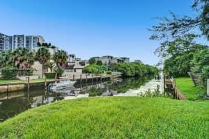 128 S Cypress Rd APT 811, Pompano Beach, FL 33060, Sold 03/31/24