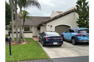 11527 SW 84th Ln #0, Miami, FL 33173, Sold 04/04/24