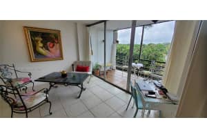 108 Royal Park Dr #3h, Oakland Park, FL 33309, Sold 05/31/24