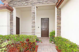 3448 SE 3rd St, Homestead, FL 33033, Sold 03/06/24